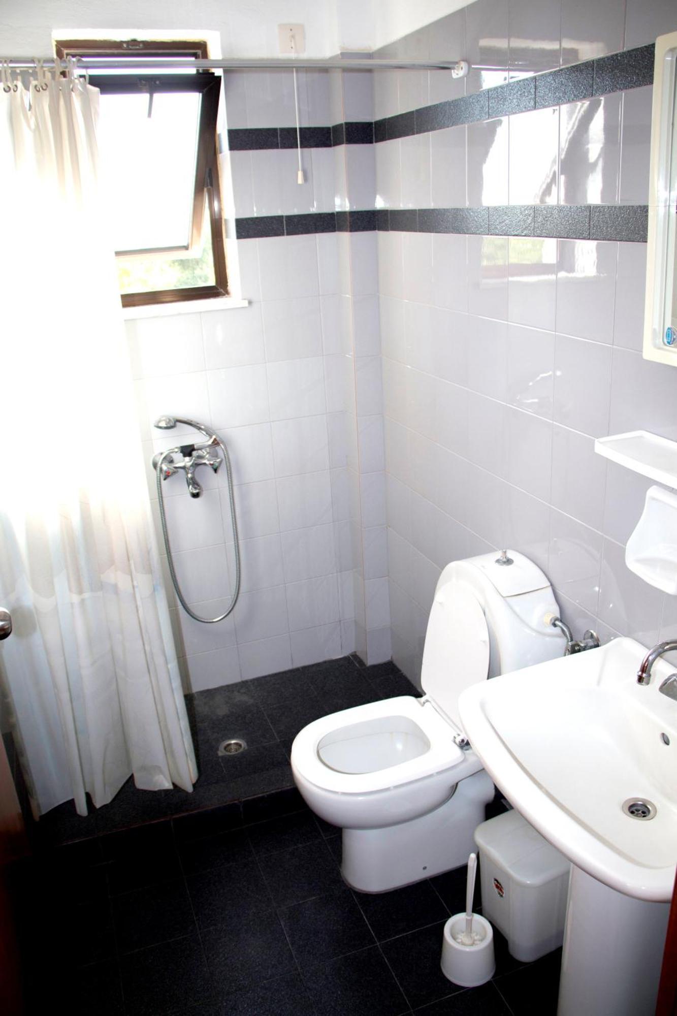 Popi Hotel Apartments Agia Marina Dış mekan fotoğraf
