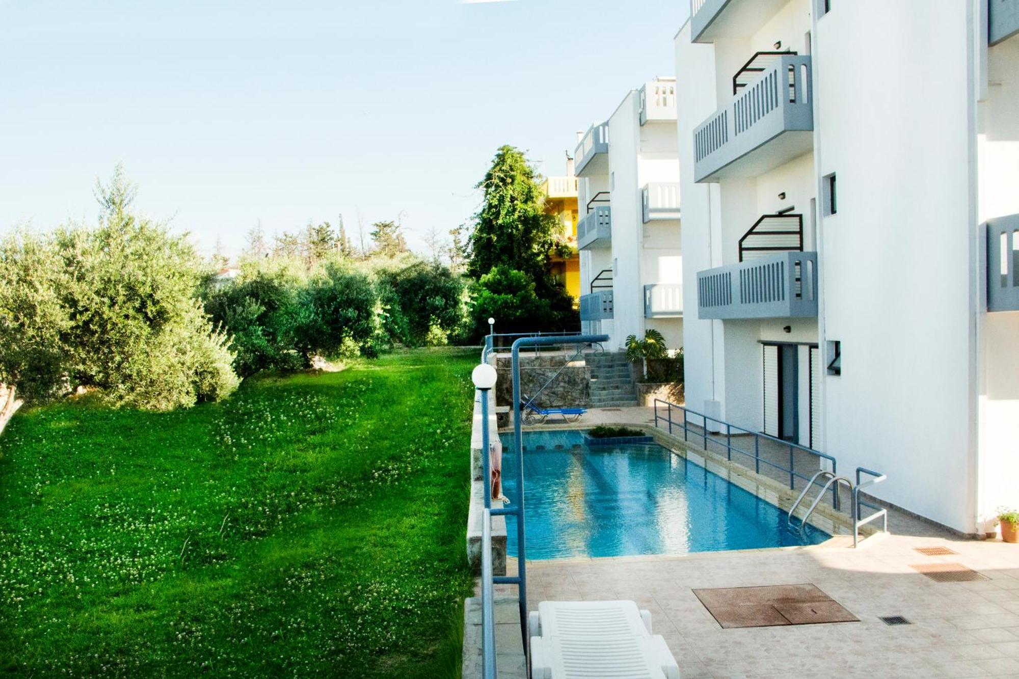 Popi Hotel Apartments Agia Marina Dış mekan fotoğraf