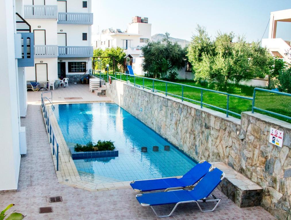 Popi Hotel Apartments Agia Marina Dış mekan fotoğraf